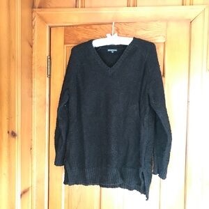 Adrianna Papell Black Knit Sweater V-Neck, Size XL.